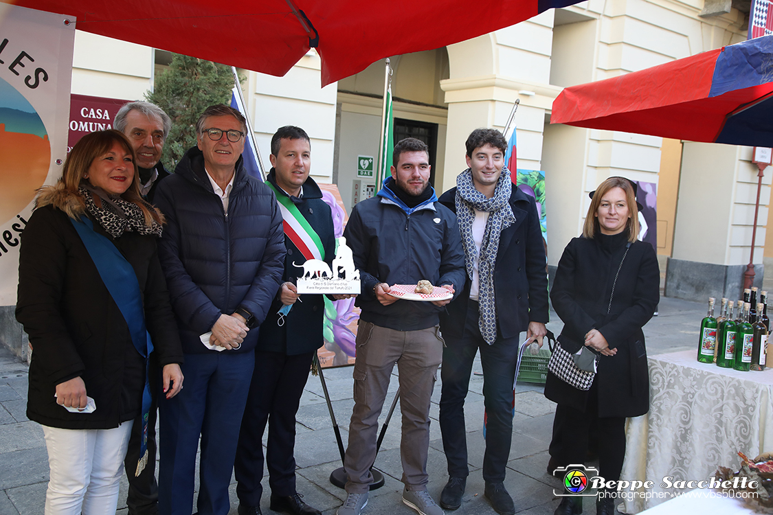 VBS_6095 - 10.ma Fiera Nazionale del Tartufo e Fiera dei Santi.jpg